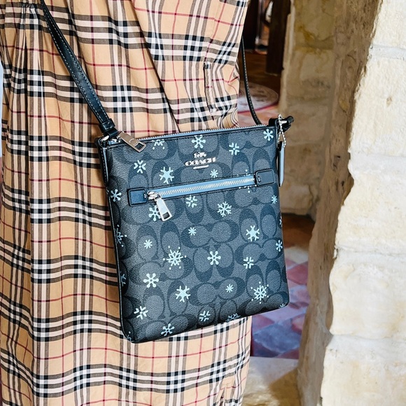 Coach snowflake zip crossbody handbag&wallet NWT Authentic - Picture 6 of 12